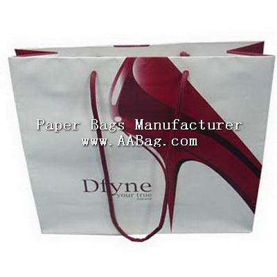 Luxurious Paper Shopping Bag with High-Heel Shooe